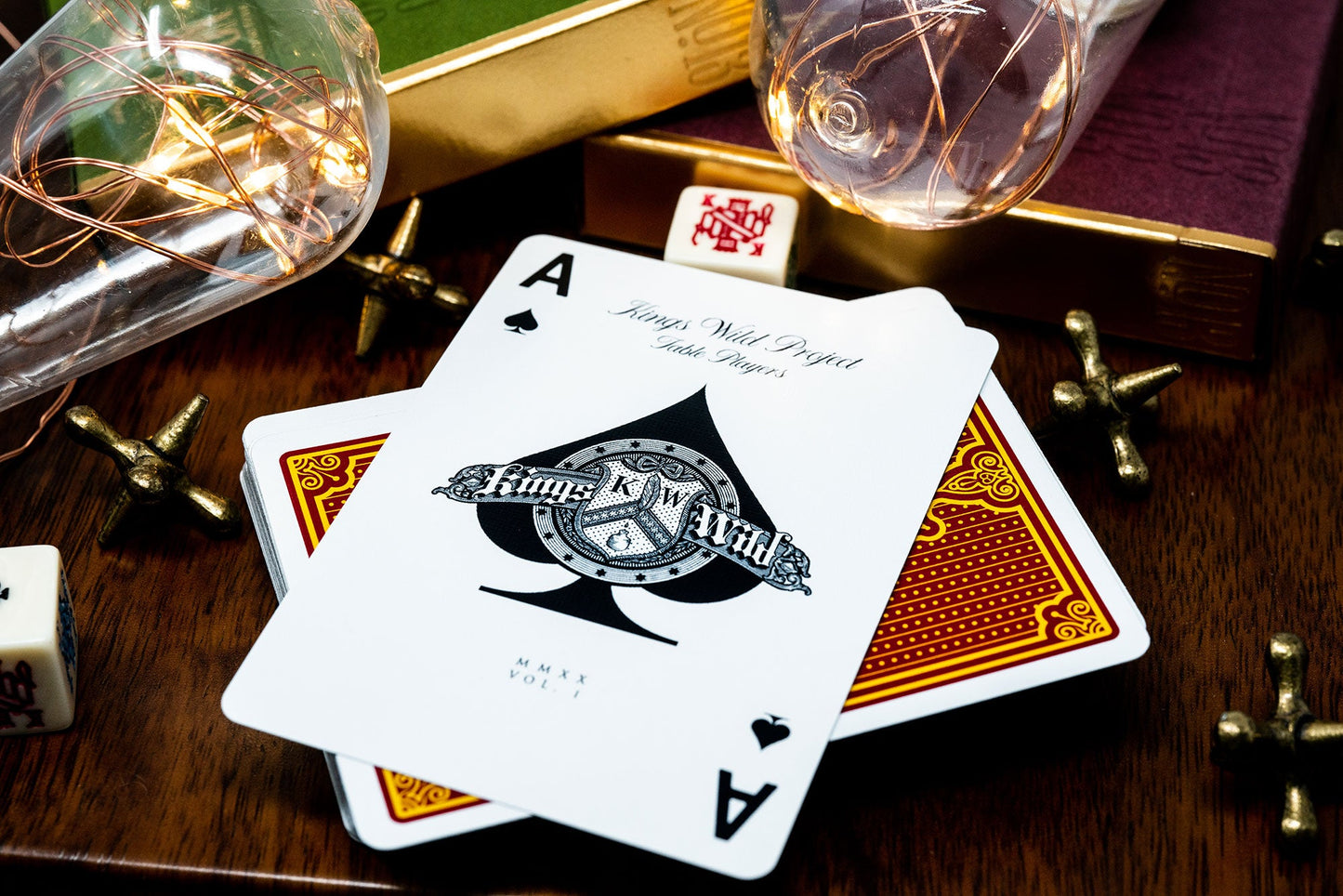 Table Players Vol. 01 Luxury Playing Cards